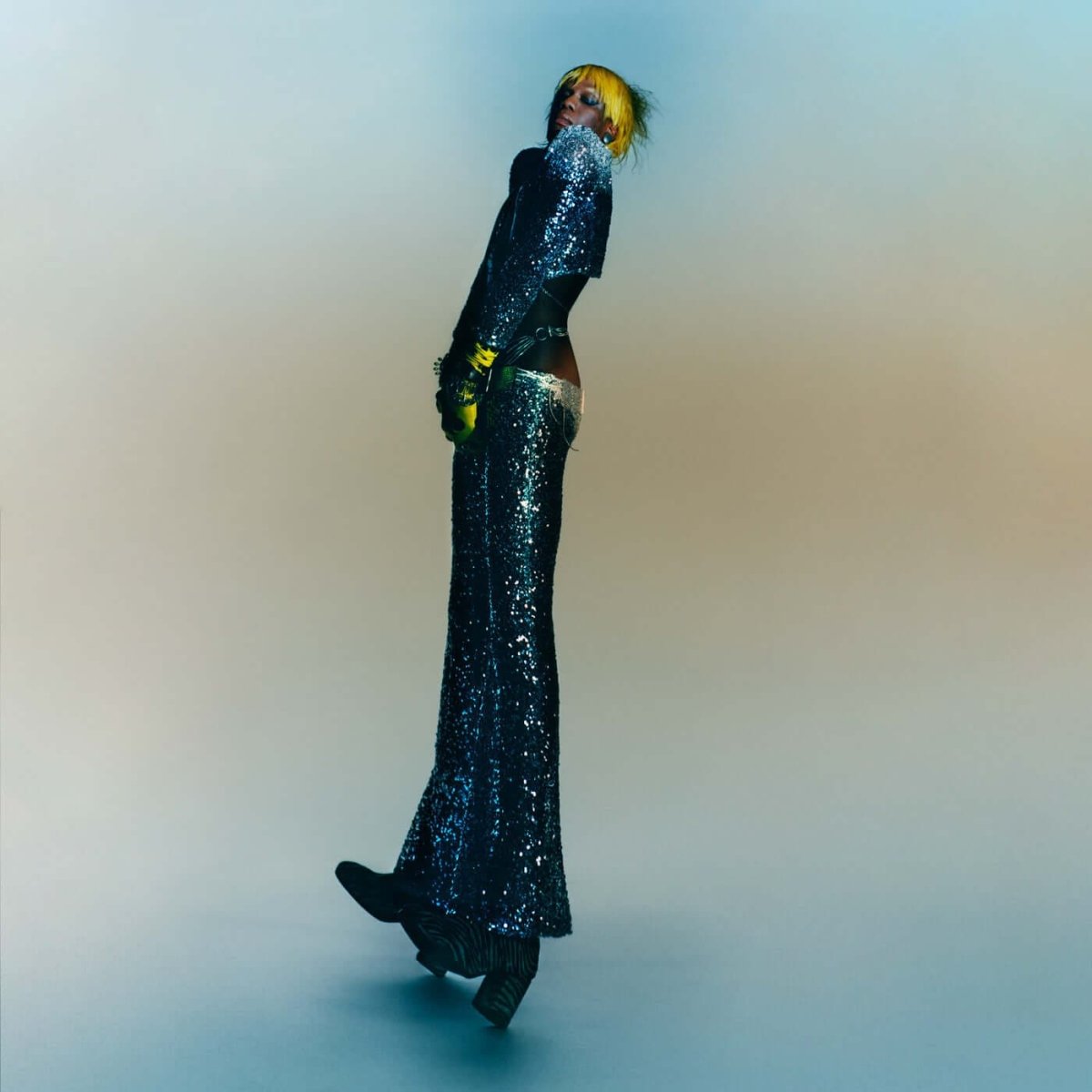 Yves Tumor - Praise a Lord Who Chews but Which Does Not Consume